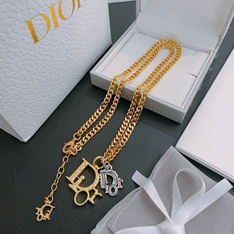 Dior Necklace 03lyh240